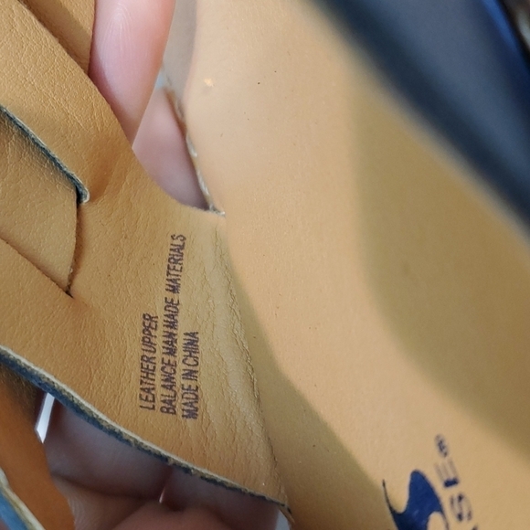 Korks by Kork-Ease Women Ankle Leather Sandals Loop Toe Flats sz 10M - Picture 13 of 13